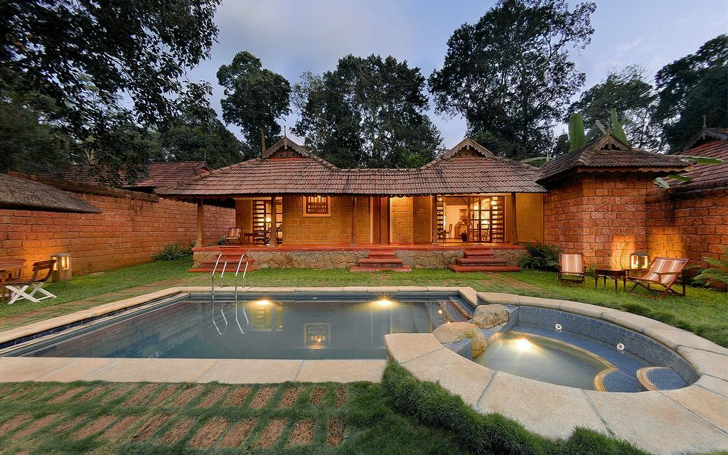 Hotel Evolve Back Coorg Siddāpur Esterno foto