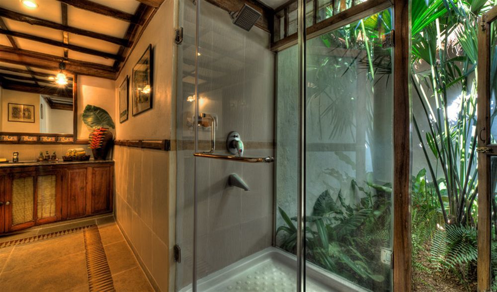 Hotel Evolve Back Coorg Siddāpur Esterno foto